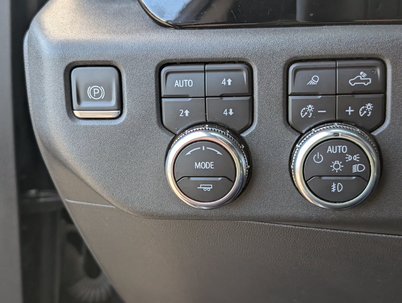 Used 2022 GMC Sierra 1500 Elevation w/ Elevation Premium Package AWD/4WD image 23