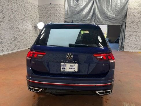 Used 2022 Volkswagen Tiguan SEL R-Line AWD/4WD image 4