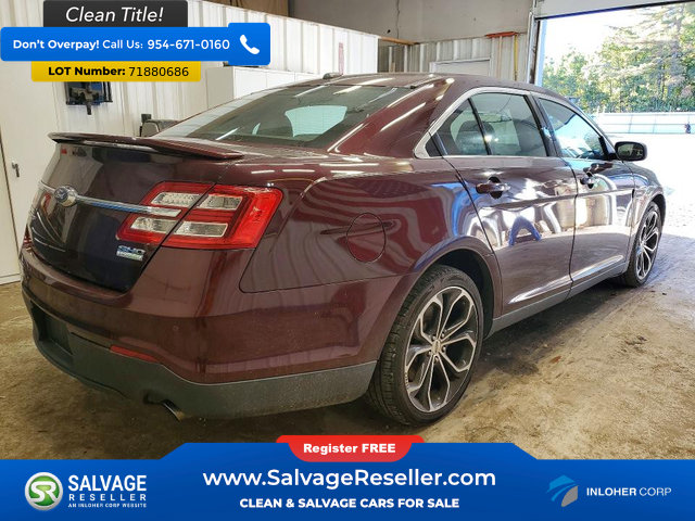 Used 2018 Ford Taurus SHO w/ Sho Performance Package AWD/4WD image 4