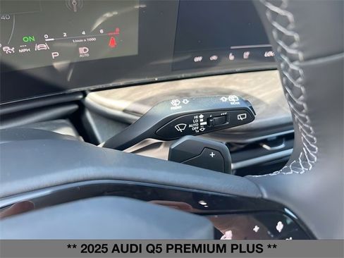 New 2025 Audi Q5 Premium Plus image 19