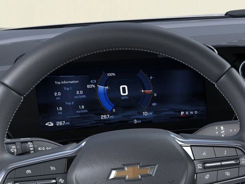 New 2026 Chevrolet Equinox EV LT image 18