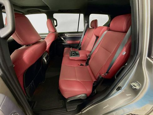 Certified 2022 Lexus GX 460 Premium w/ Premium Plus Package AWD/4WD image 26