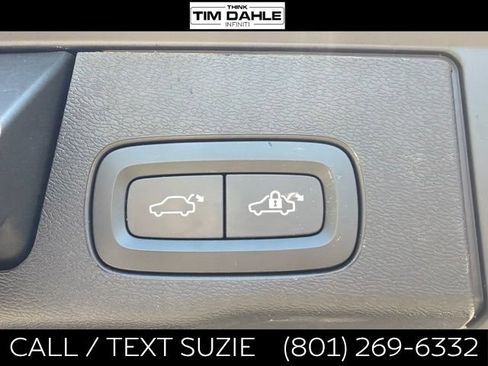 Used 2023 Volvo XC60 B5 Plus w/ Protection Package Premier AWD/4WD image 19