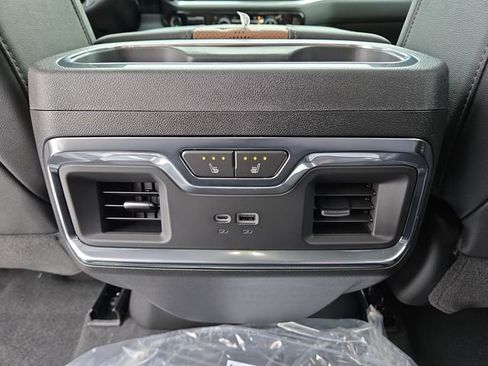 New 2026 Chevrolet Silverado 1500 High Country w/ Technology Package image 13