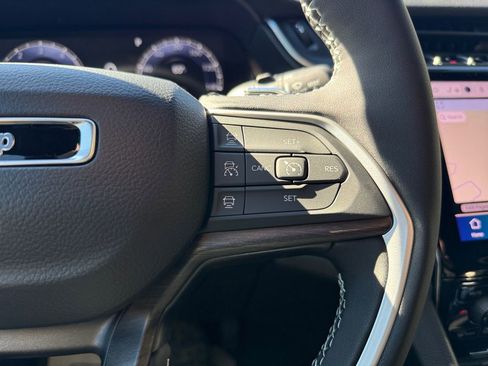 New 2025 Jeep Grand Cherokee L Limited w/ Luxury Tech Group II image 23