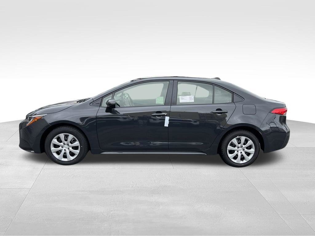 New 2027 Toyota Corolla LE FWD image 2