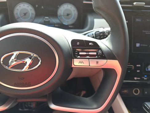 Used 2022 Hyundai Tucson SEL w/ Convenience Package FWD image 18