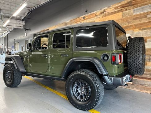 Used 2022 Jeep Wrangler Unlimited Sport AWD/4WD image 19