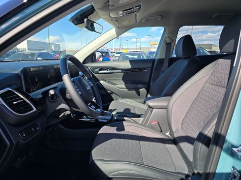 New 2026 Kia Seltos S AWD/4WD image 22