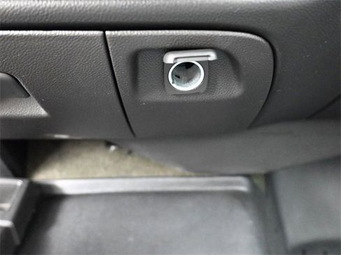 Used 2018 Chevrolet Silverado 1500 Custom w/ Custom Value Package image 24