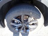 Used 2022 Volkswagen Tiguan SE image 5