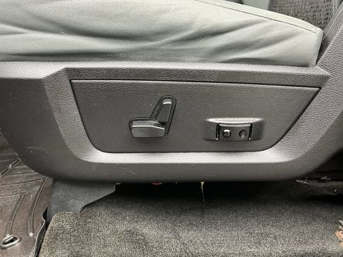 Used 2015 RAM 1500 Outdoorsman AWD/4WD image 11