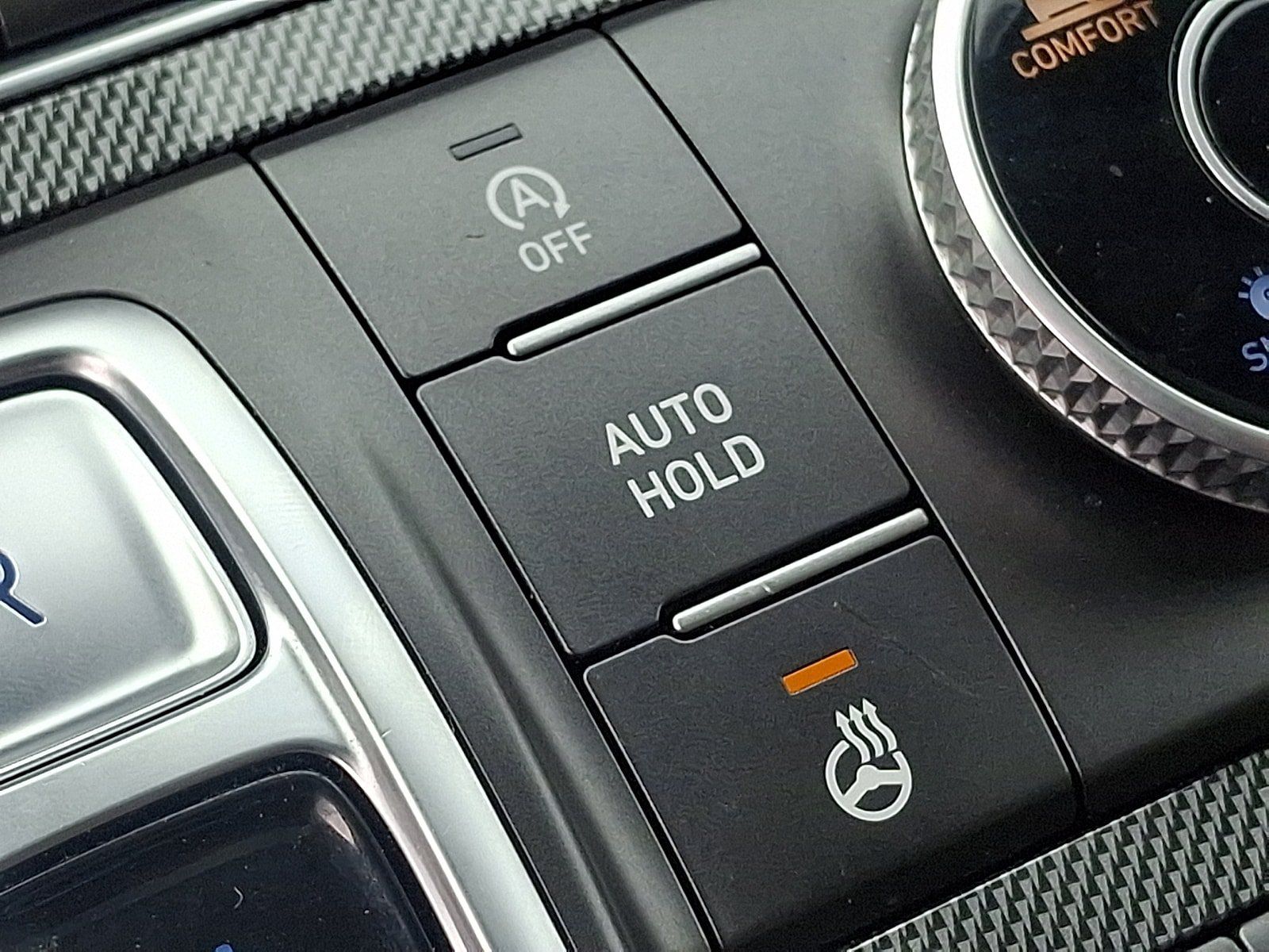 Certified 2023 Hyundai Santa Fe Limited AWD/4WD image 27