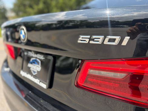 Used 2019 BMW 530i xDrive w/ Convenience Package image 40
