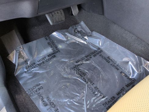 Certified 2021 Lexus NX 300 FWD w/ Premium Package image 17