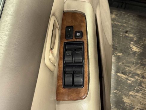 Used 1998 Lexus ES 330 image 22