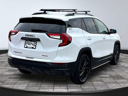 Used 2024 GMC Terrain SLT w/ LPO, 'HIT The Road' Package AWD/4WD image 7