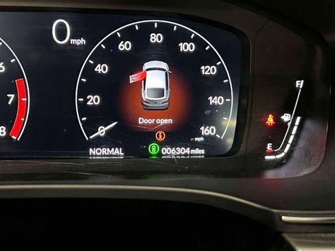 Used 2024 Acura Integra FWD image 23