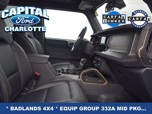Used 2025 Ford Bronco Badlands image 13