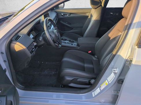 Used 2023 Honda Civic Sport image 15