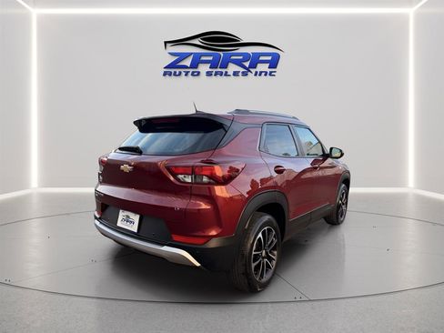 Used 2025 Chevrolet TrailBlazer LT image 6