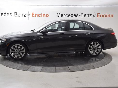 Used 2023 Mercedes-Benz E 350 Sedan image 3