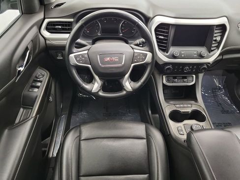 Certified 2023 GMC Acadia SLT AWD/4WD image 11