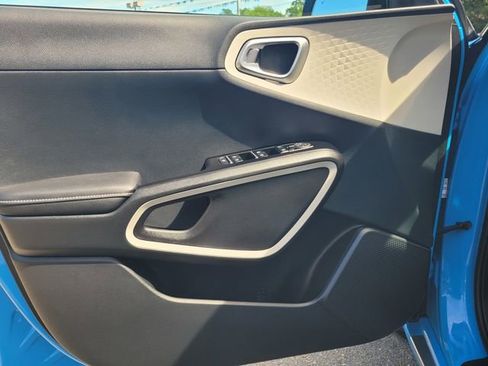 Used 2024 Kia Soul GT-Line image 16