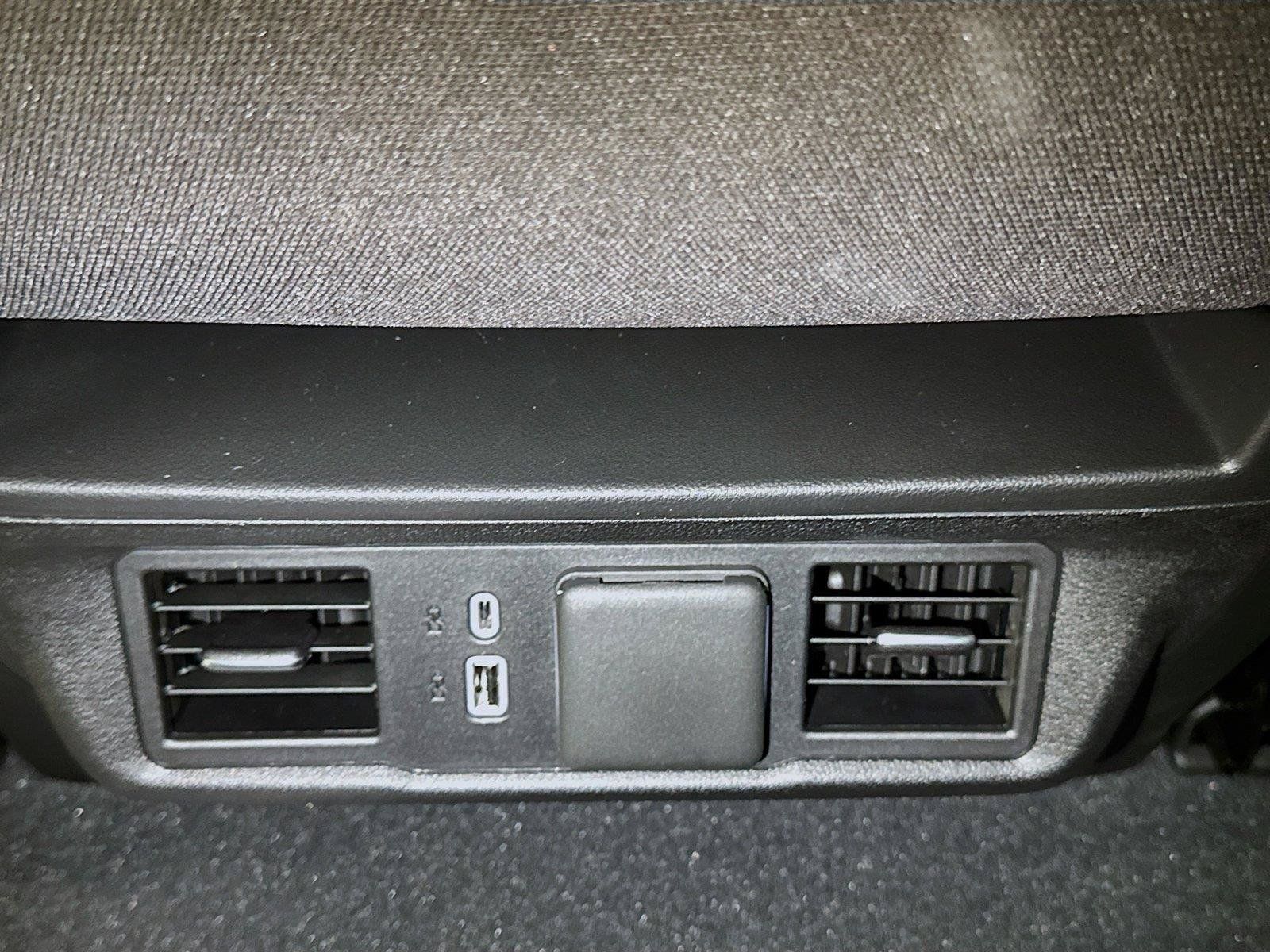 New 2026 GMC Sierra 1500 SLE w/ Preferred Package RWD image 14
