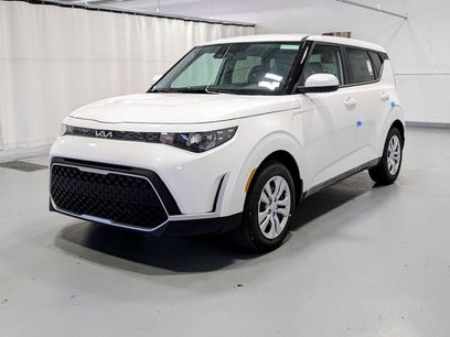 New 2025 Kia Soul LX