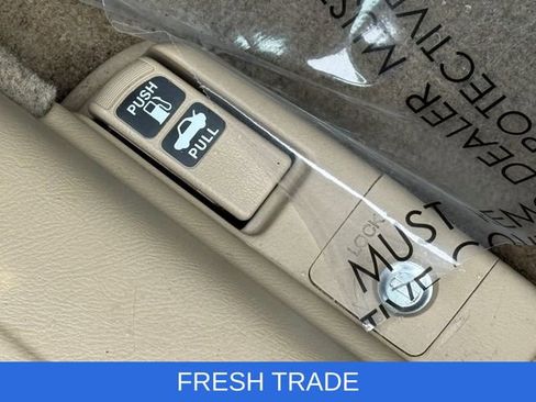 Used 2004 Honda Accord LX image 25