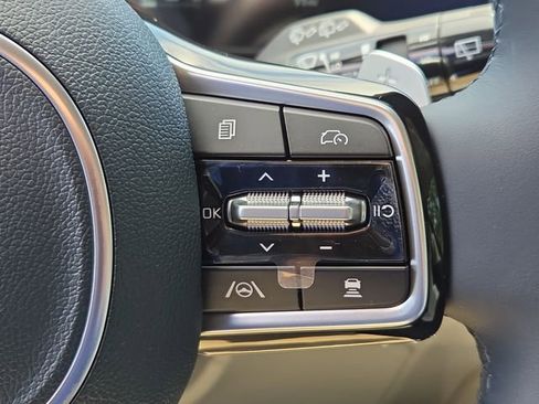 New 2026 Kia Carnival SX Prestige FWD image 12