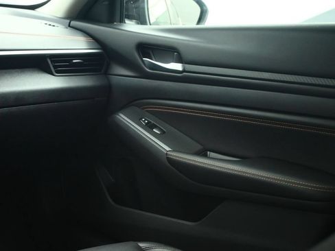 Used 2021 Nissan Altima 2.5 SR FWD image 38