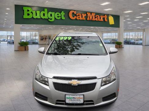 Used 2012 Chevrolet Cruze LT FWD image 2