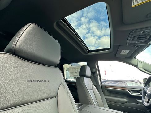 New 2026 GMC Sierra 1500 Denali w/ Technology Package image 15