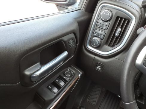 Used 2021 Chevrolet Silverado 1500 LT AWD/4WD image 27