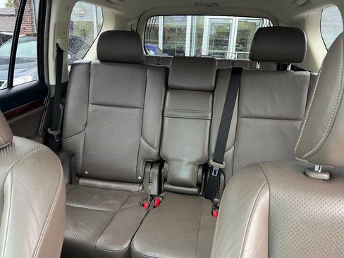 Used 2010 Lexus GX 460 image 17