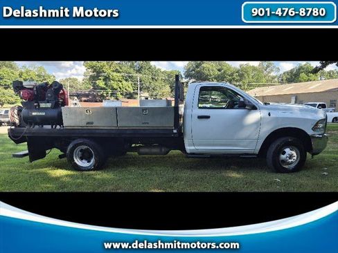Used 2018 RAM 3500 Tradesman w/ Chrome Appearance Group AWD/4WD image 1