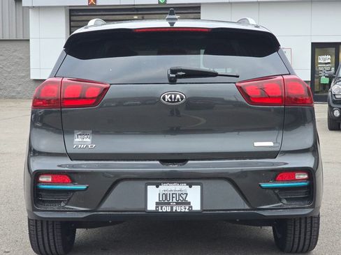 Used 2021 Kia Niro EX w/ Cold Weather Package image 14