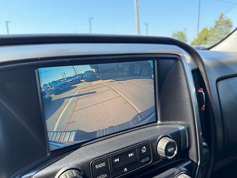 Used 2018 Chevrolet Silverado 1500 LT w/ All Star Edition AWD/4WD image 31