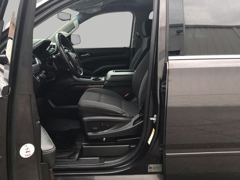Used 2017 Chevrolet Tahoe LS w/ All-Season Package AWD/4WD image 9