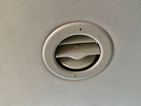Used 2020 GMC Yukon XL Denali RWD image 27