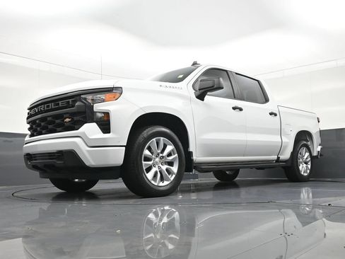 Used 2024 Chevrolet Silverado 1500 Custom RWD image 23