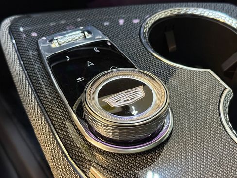 New 2026 Cadillac Optiq Sport 1 image 33