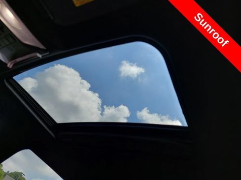 Used 2025 Toyota RAV4 XSE w/ Weather Package AWD/4WD image 11