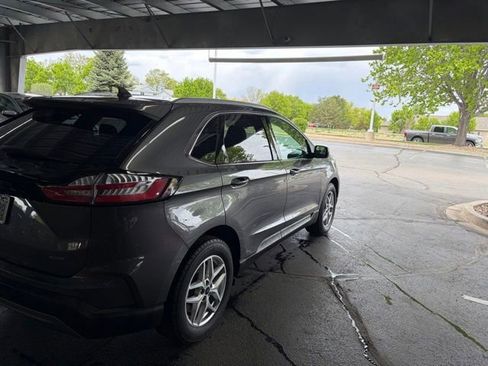 Used 2022 Ford Edge SEL w/ Convenience Package AWD/4WD image 10