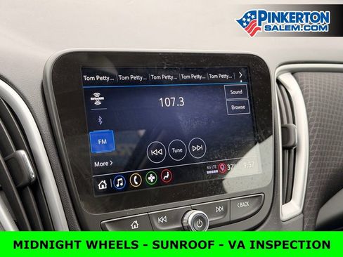 Used 2023 Chevrolet Malibu LT image 28