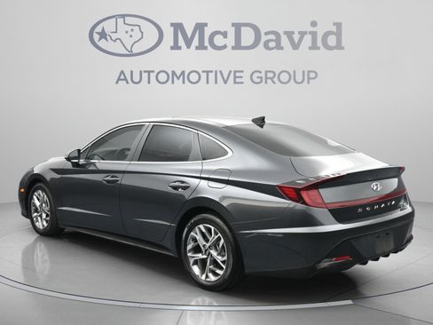 Used 2022 Hyundai Sonata SEL w/ Convenience Package FWD image 6