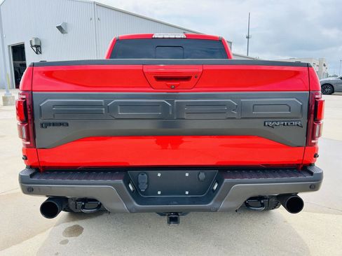 Used 2018 Ford F150 Raptor w/ Equipment Group 802A Luxury AWD/4WD image 39