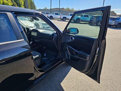 Certified 2023 Kia Soul EX FWD image 29